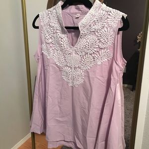 Lace appliqué tank top